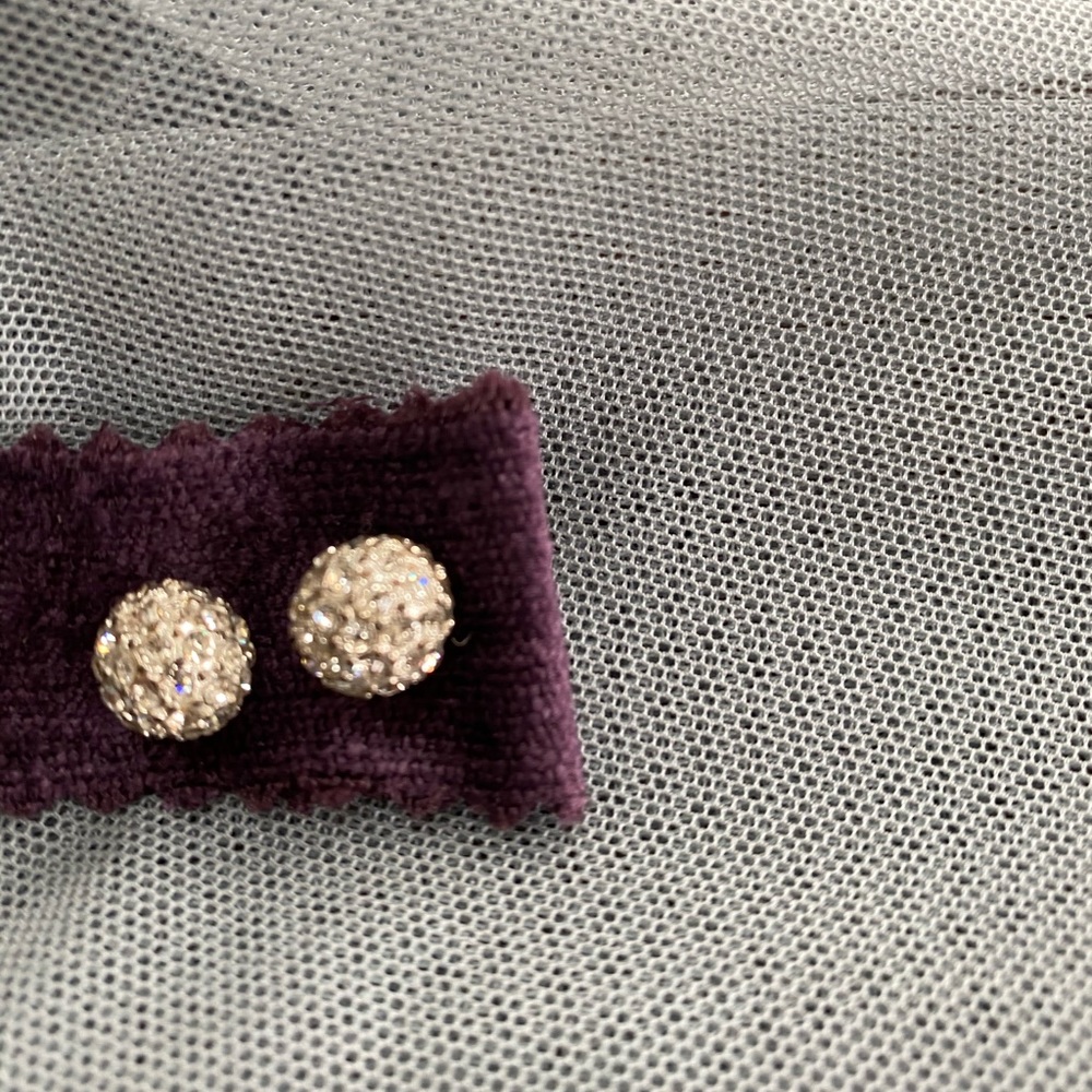Earrings - Picture 2 of 2
